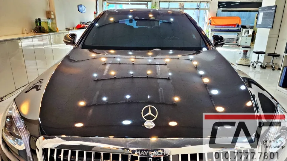 Mercedes-Benz S-Class W222 カーフィルム施工事例：費用目安と仕上がり 施工写真 1-2