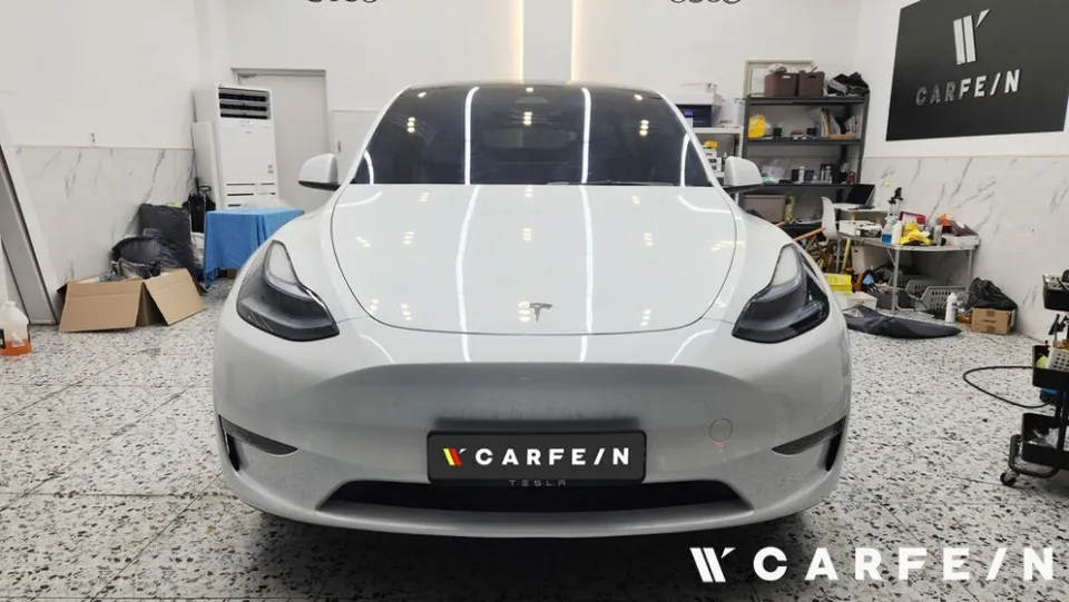 Tesla Model Yのカーフィルム施工事例｜費用目安・仕上がり 施工写真 2-1