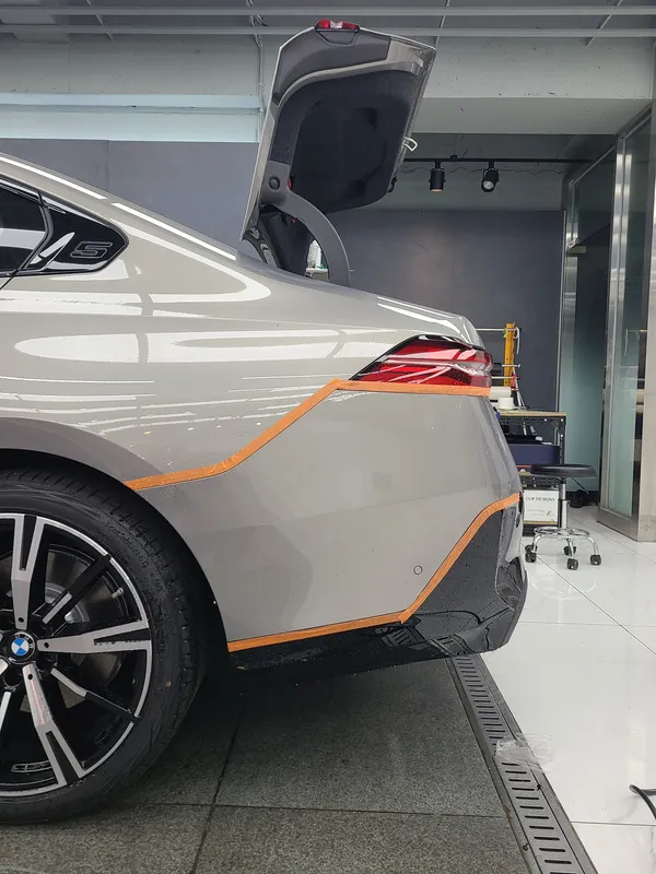BMW 5 SeriesのPPF施工事例｜費用目安・仕上がり 施工写真 2-2