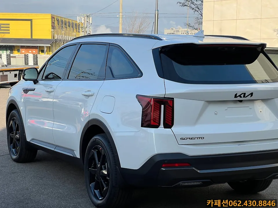 Kia Sorento MQ4のカーフィルム施工事例|費用目安・仕上がり 施工写真 3-3