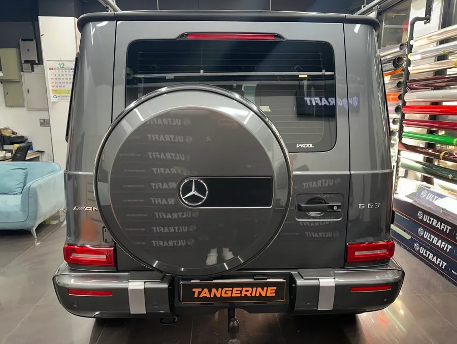 Mercedes-Benz G63 AMGのカーラッピング事例|ホワイトナイトエディション 施工写真 2-2