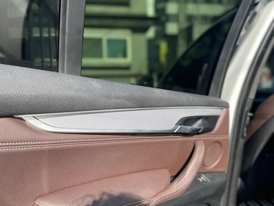 BMW X5 F15 vinyl wrap - BMW X5 F15 Vinyl Wrap Review: Cost & Results photo 3