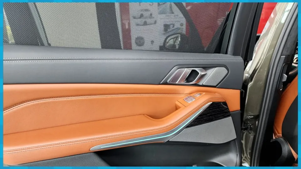 BMW 3 Series ambient lighting - BMW 3 Series Ambient Lighting Review — Enhanced Interior Ambiance photo 4