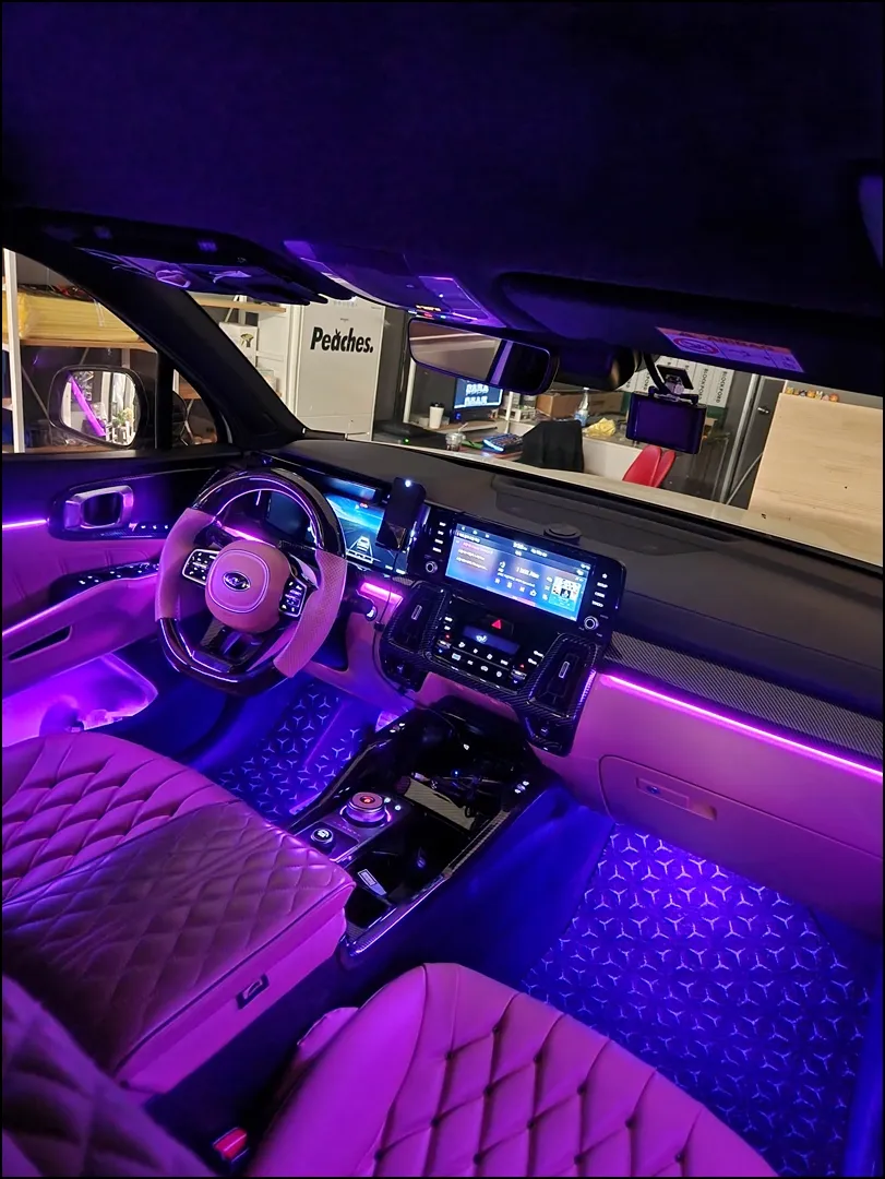 Kia Sorento MQ4 ambient lighting - Kia Sorento MQ4 Ambient Lighting Review — Enhanced Interior Mood photo 4