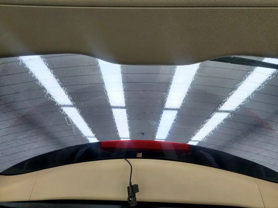 Kia Carnivalのカーフィルム施工事例|費用目安・仕上がり 施工写真 2-3