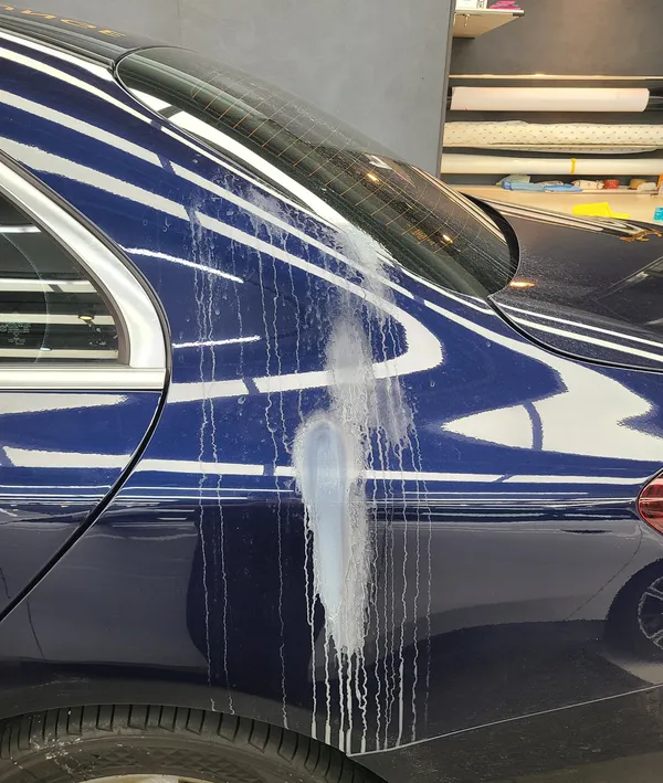 Ford Mustangのガラスコーティング事例 施工写真 2