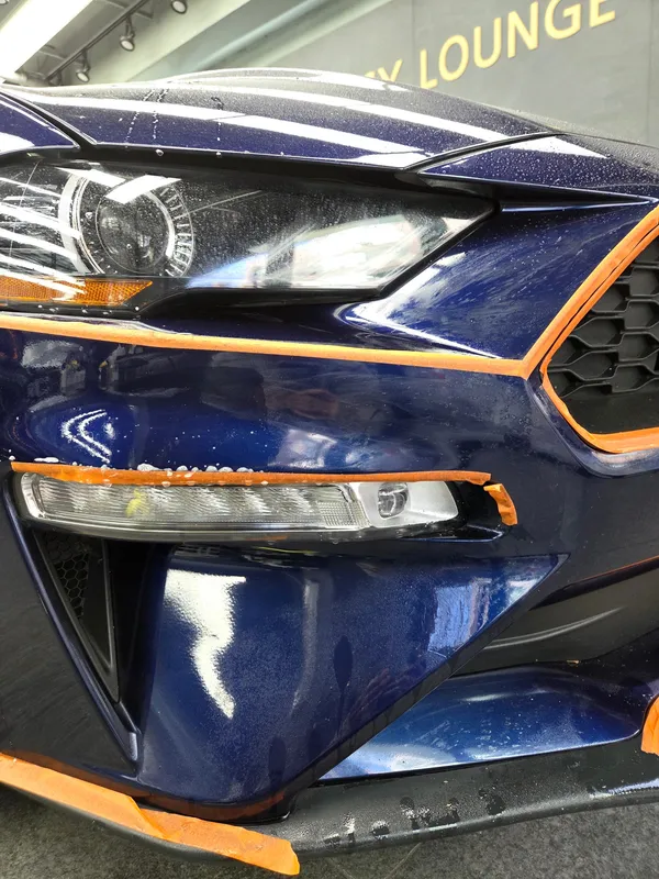 Ford Mustangのガラスコーティング事例|費用目安・仕上がり 施工写真 3-2