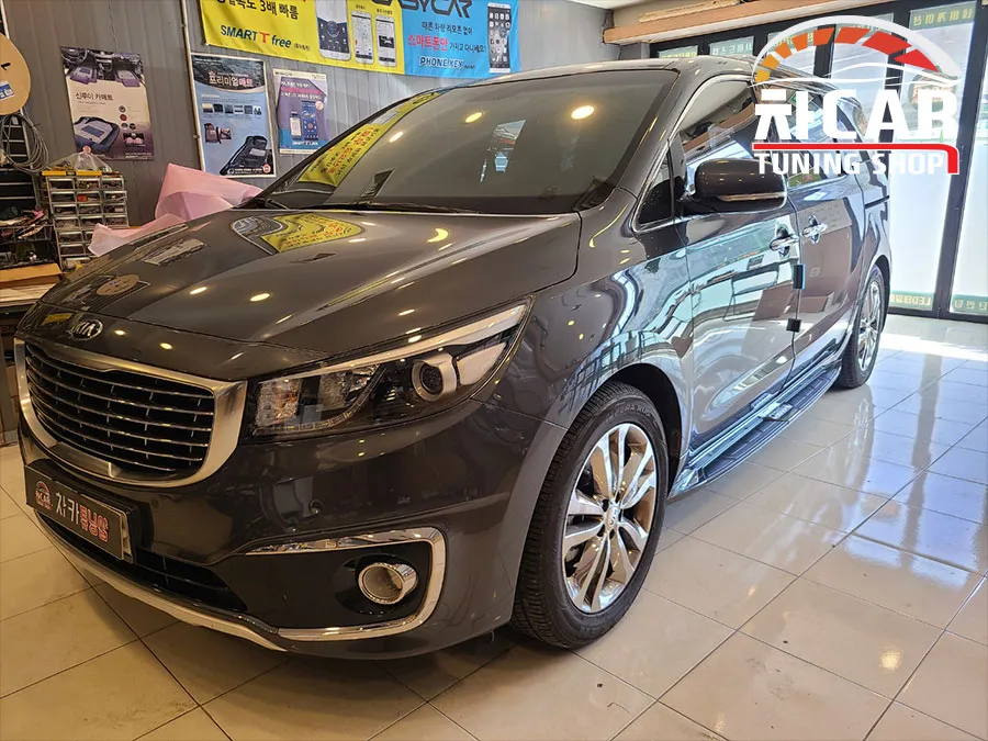 Kia Carnival KA4 body kit - Kia Carnival KA4 Body Kit Review: Enhanced Style & Functionality photo 5