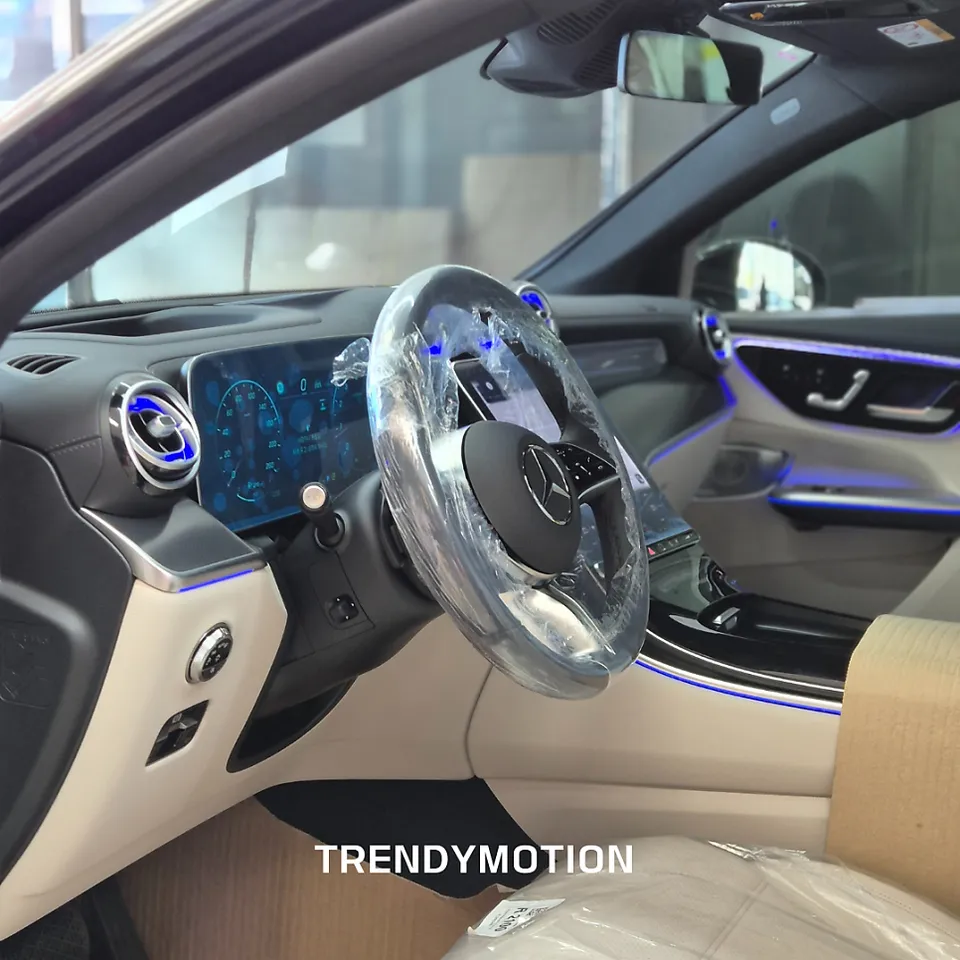 Mercedes-Benz GLC 300 steering wheel - Mercedes-Benz GLC 300 Steering Wheel Customization Review photo 4
