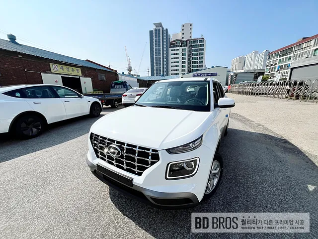 Hyundai Venueのカーフィルム施工事例｜費用目安と仕上がり 施工写真 6