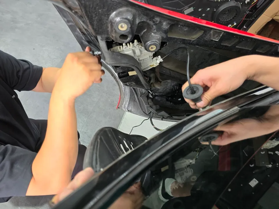 Porsche Panamera 970 oem options - Porsche Panamera 970 Oem Options Installation Review — Cost photo 5