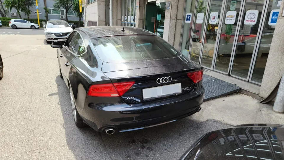Audi A7 surround view camera installation result