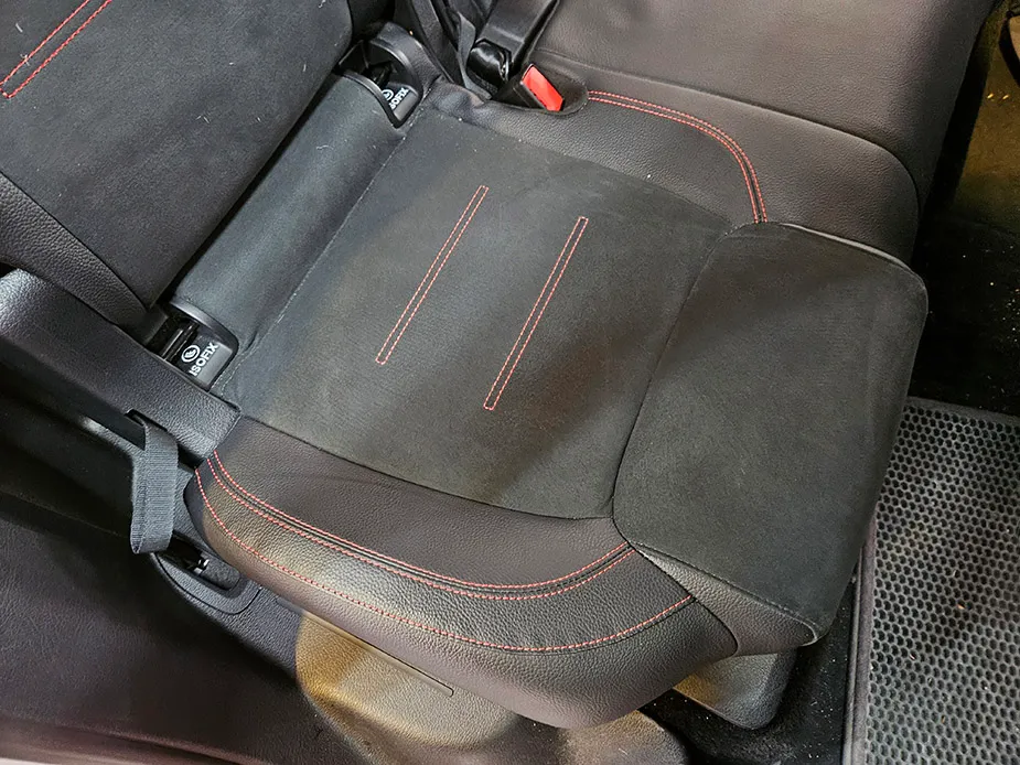 Mercedes-Benz GLB seat ventilation - Mercedes-Benz GLB Seat Heating Review — Enhanced Comfort photo 3