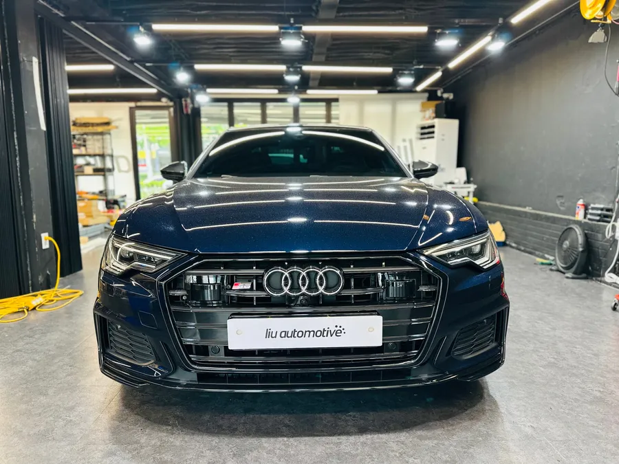Audi A6 interior customization - Audi A6 Interior Carbon Trim Upgrade Review photo 4