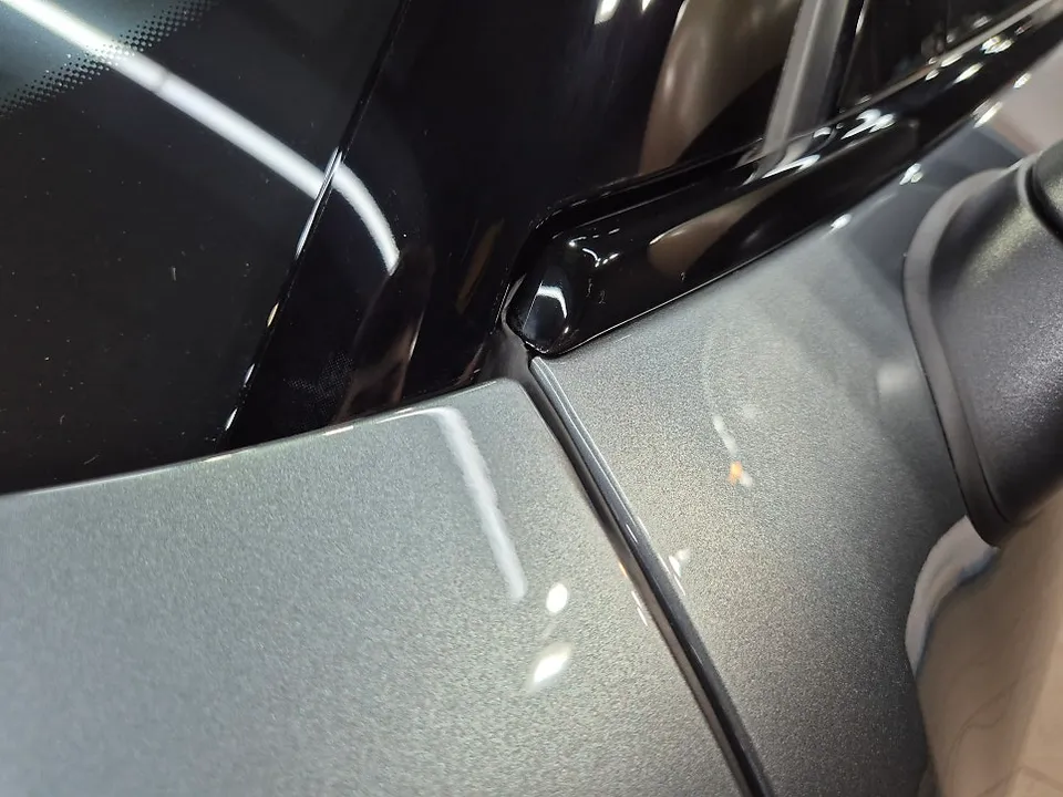 MINI Countryman PPF施工事例｜費用目安と仕上がり 施工写真 2-3