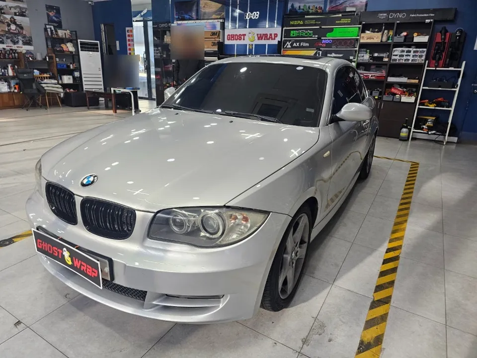 BMW 1 Series F20のカーラッピング事例|費用目安・仕上がり 施工写真 2-1