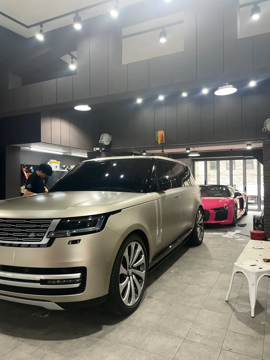 レンジローバーヴォーグの無光PPF施工事例|韓国での実例 施工写真 2-2