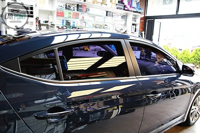 Hyundai Elantra ADのカーフィルム施工事例|費用目安・仕上がり 施工写真 2-2