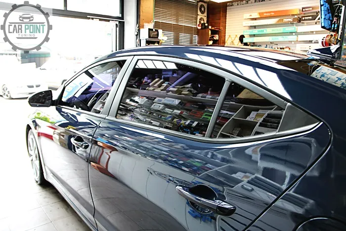 Hyundai Elantra ADのカーフィルム施工事例|費用目安・仕上がり 施工写真 1-3