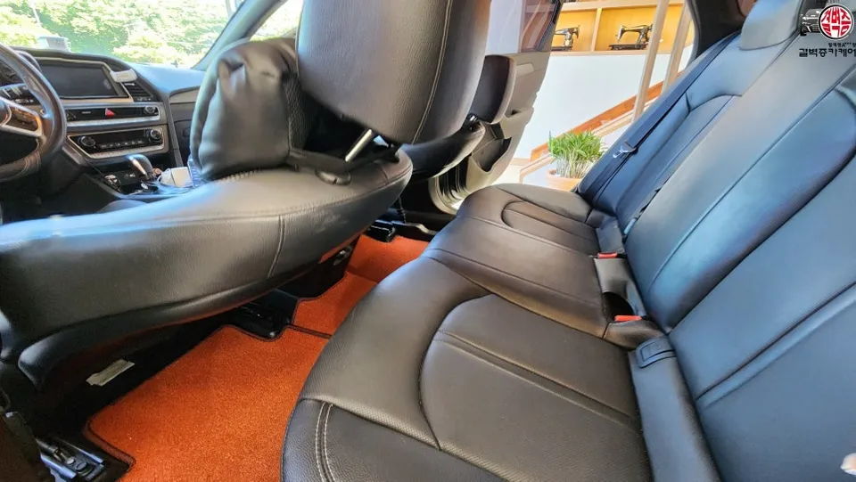 Hyundai Sonata New Rise interior customization - Hyundai Sonata New Rise Interior Customization Review — Cost photo 4