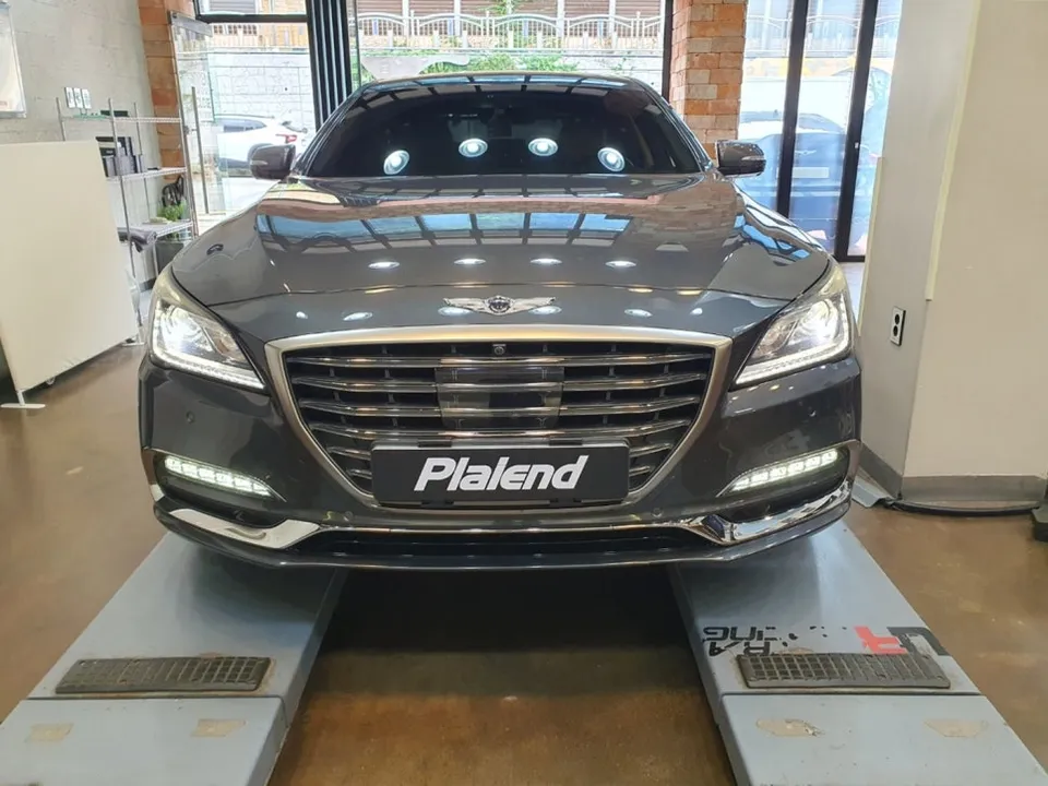 Genesis G80 HID LED Headlamp & Power Trunk Upgrade Review photo 1