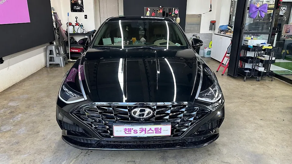 Hyundai Sonata DN8 Vinyl Wrap Review: Chrome Delete Transformatio