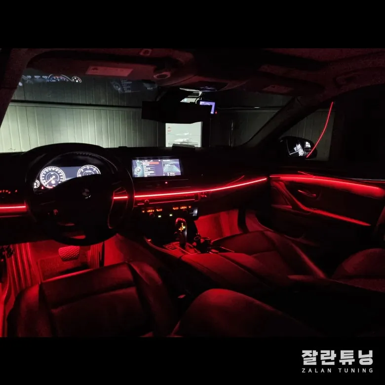 BMW 5 Series ambient lighting - BMW 5 Series Ambient Lighting Review — Custom Interior Ambiance photo 4