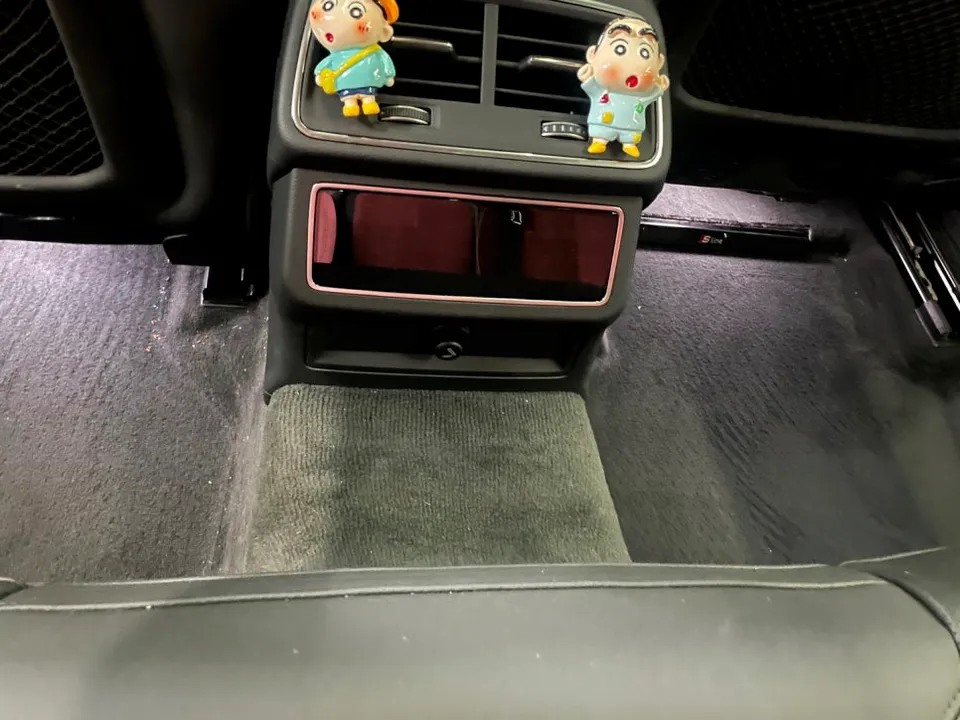 Audi A6 interior customization - Audi A6 Interior Customization Review — Cost & Results photo 6