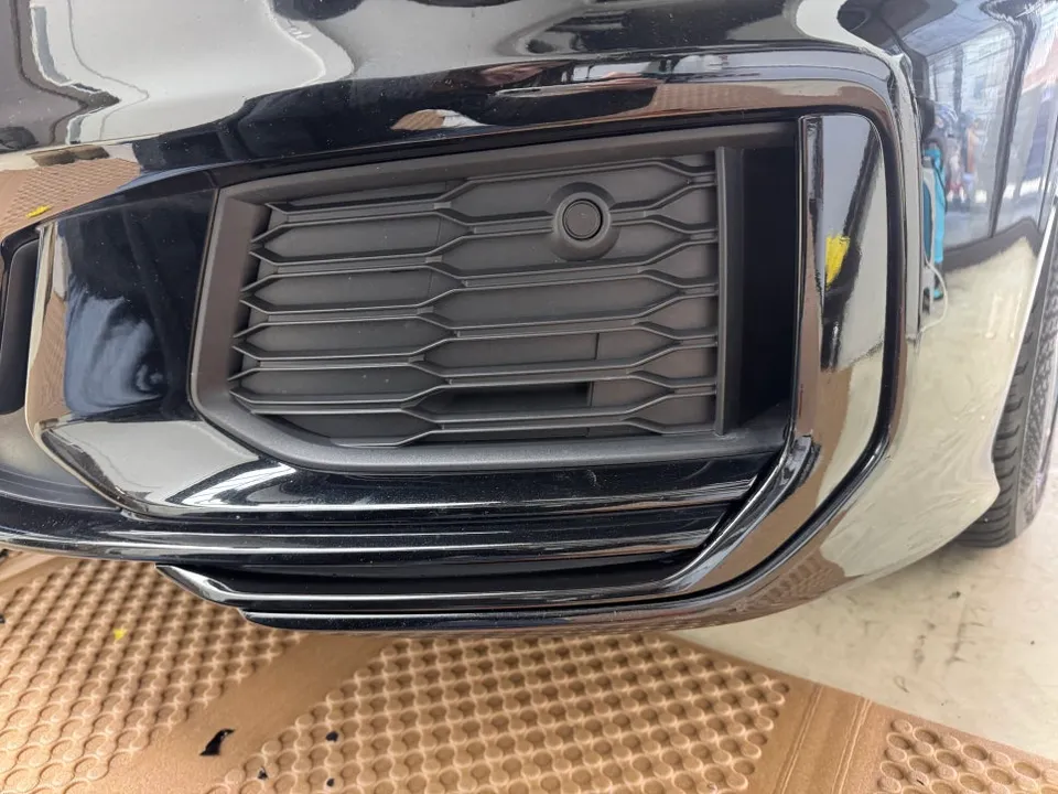 Audi A6のPPF施工事例 施工写真 4