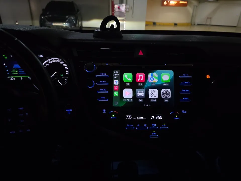 Toyota CamryのAndroid Auto・CarPlay取付事例 施工写真 1-3