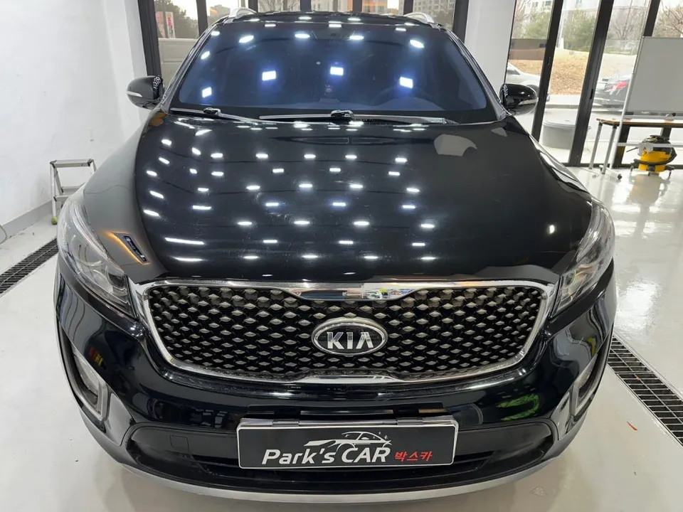Kia Sorentoのカーフィルム施工事例｜費用目安・仕上がり 施工写真 1-3