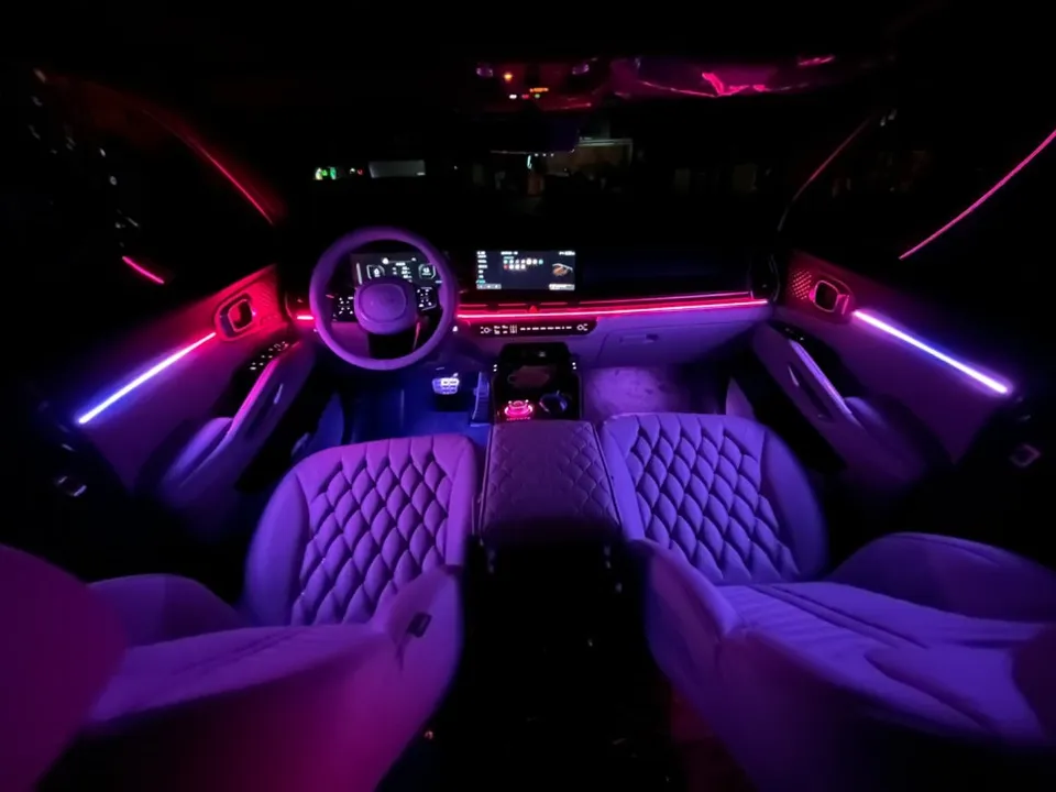 Kia Sorento MQ4 ambient lighting - Kia Sorento MQ4 Ambient Lighting Review — Enhanced Interior Mood photo 3