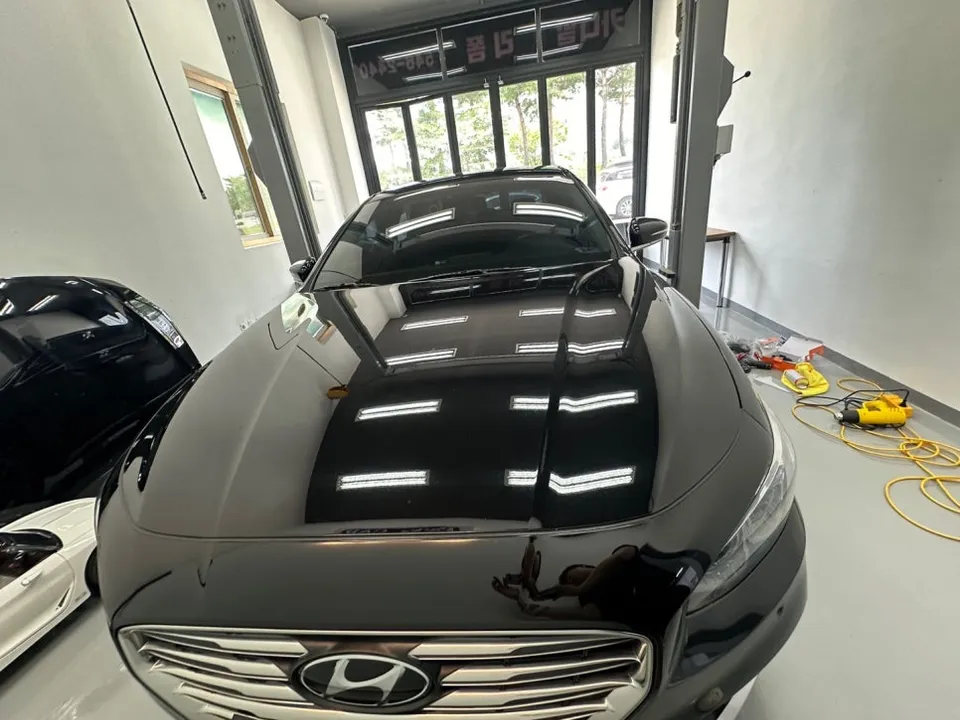 Hyundai Grandeur IG dash cam installation result