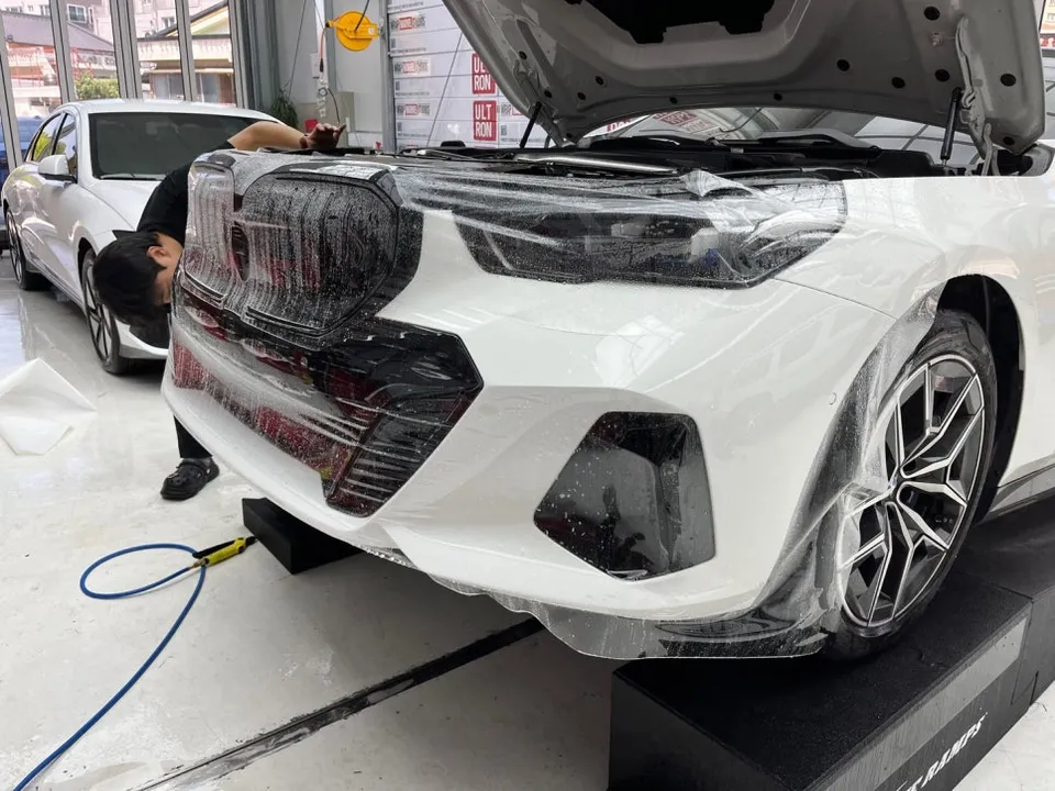 BMW 5 SeriesのPPF施工事例｜費用目安・仕上がり 施工写真 3-1