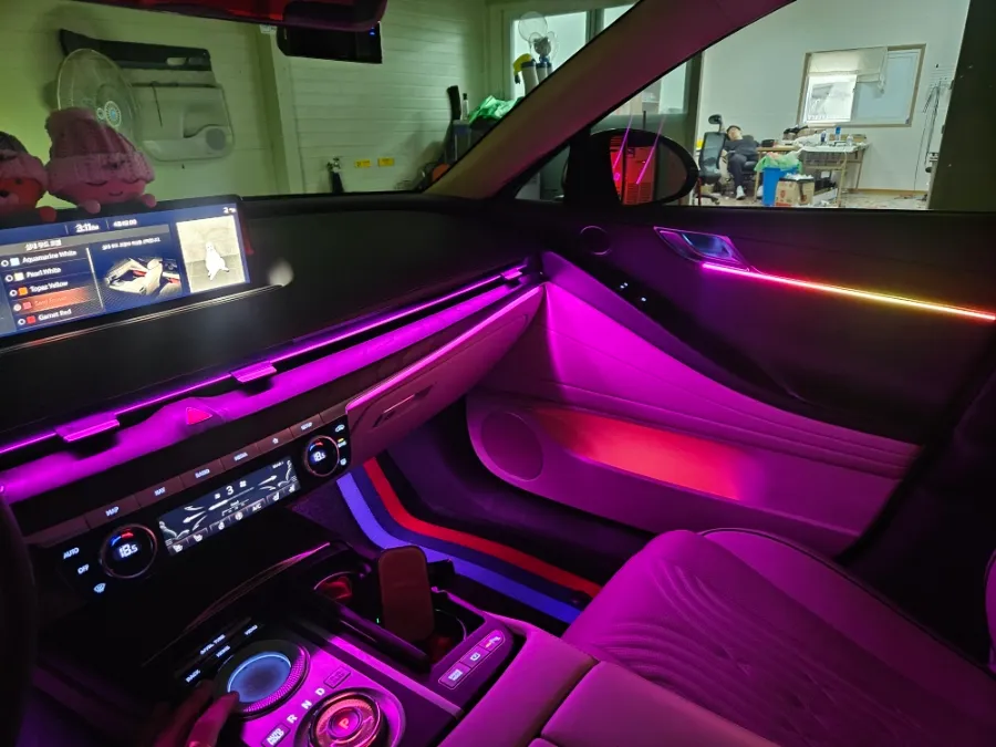 Genesis G80 RG3 ambient lighting - Genesis G80 RG3 Ambient Lighting Review — Brighter Interior photo 4