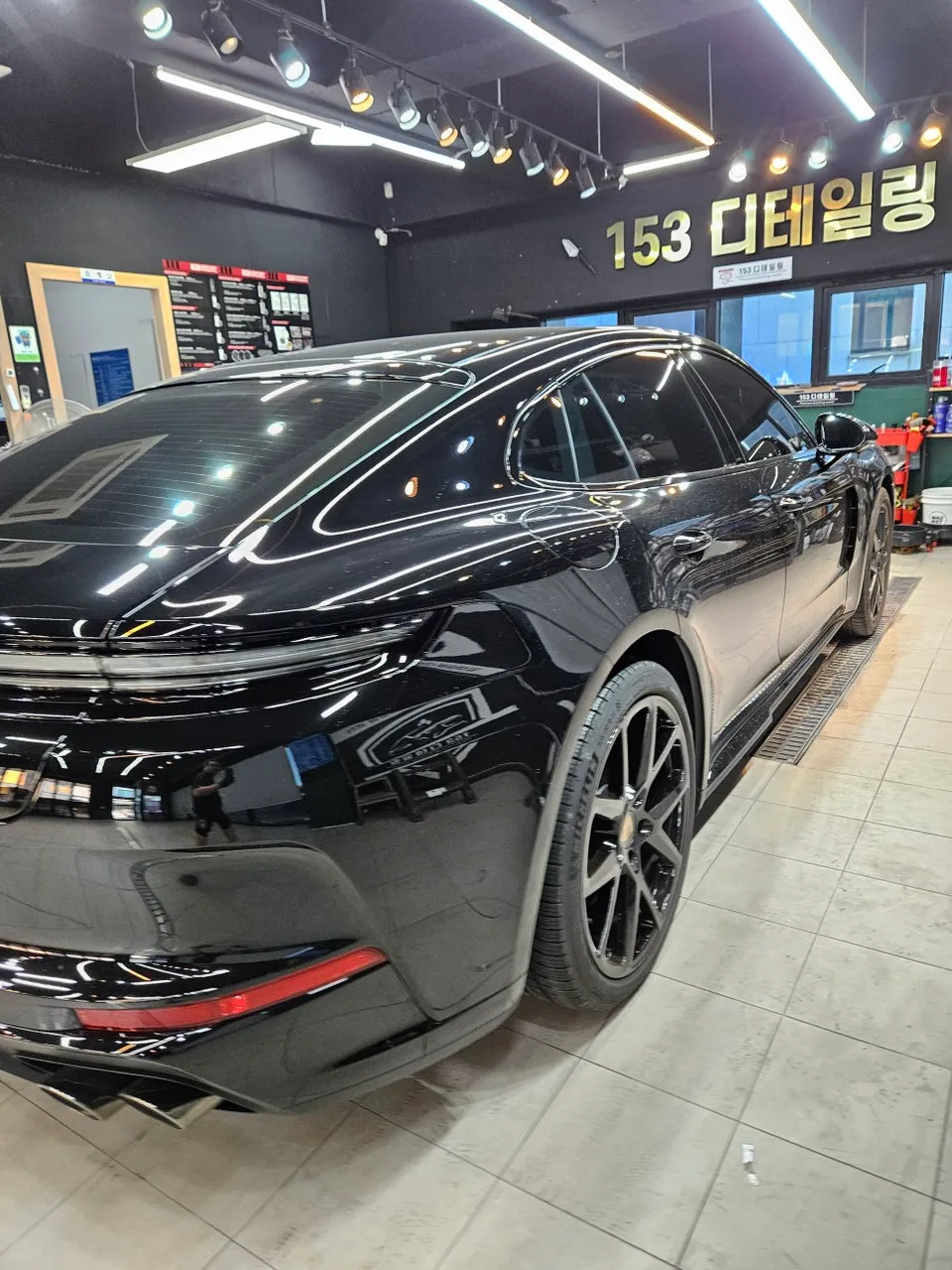 Porsche Panamera interior customization - Porsche Panamera Interior Customization Review — Cost & Results photo 3