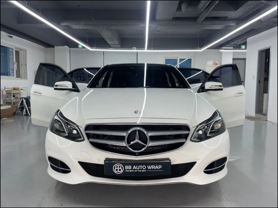 Mercedes-Benz E-Class W212 vinyl wrap review