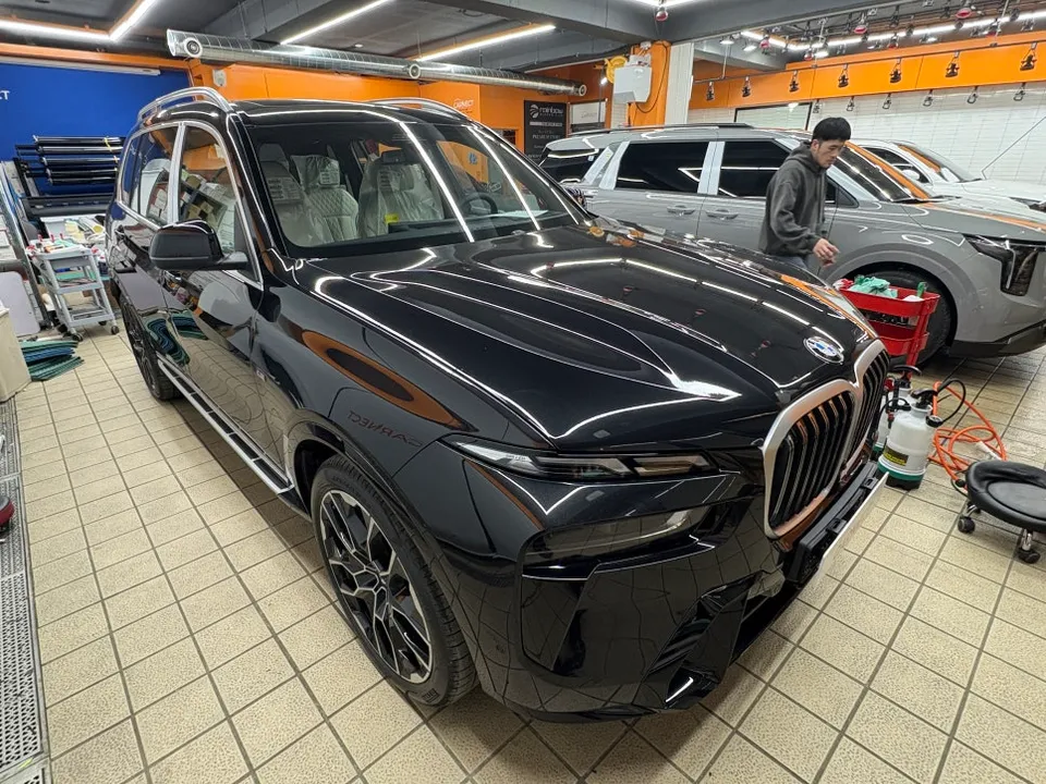 BMW X7 PPF施工事例｜費用目安と仕上がり 施工写真 3-1