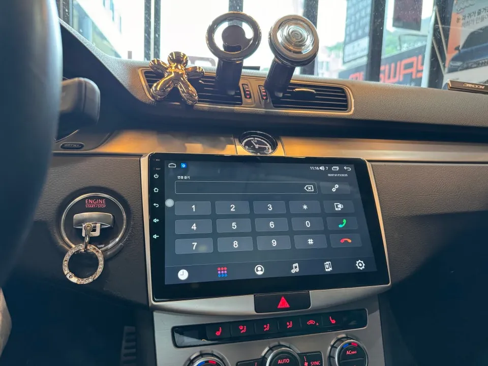 Volkswagen CCのAndroid Auto・CarPlay取付事例 施工写真 1-2