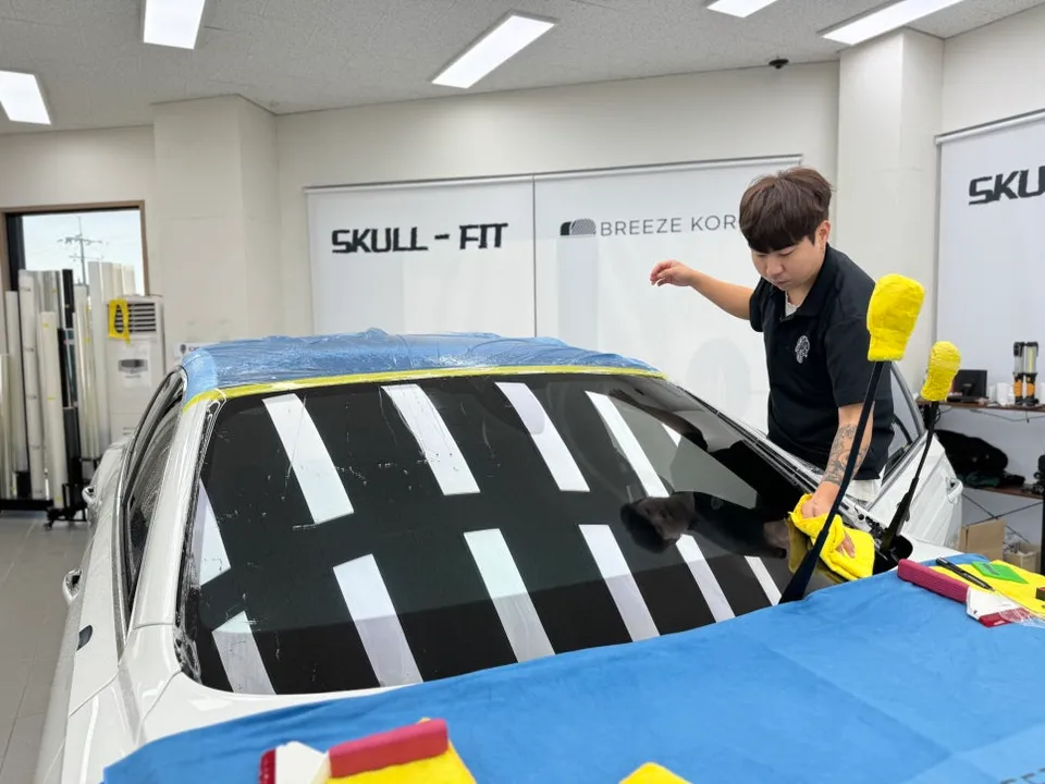 Bentley Flying SpurのPPF施工事例｜費用目安・仕上がり 施工写真 1-3