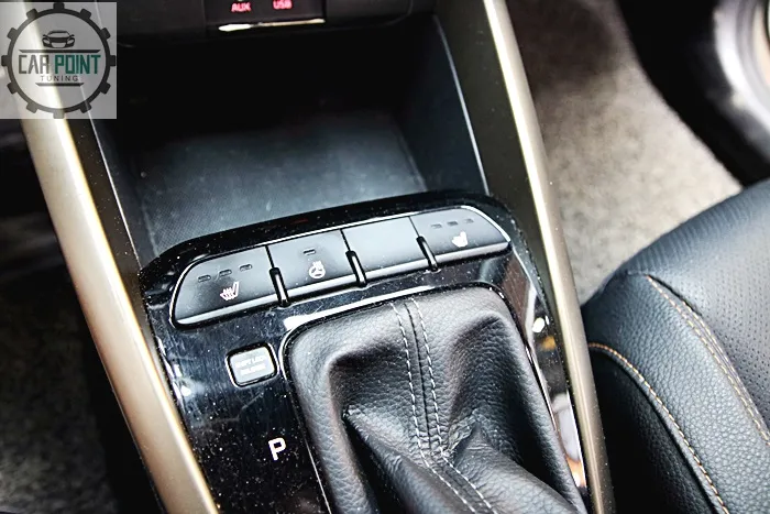 Kia Stonic seat ventilation - Kia Stonic Ventilated Seats Review — Cost & Install photo 4