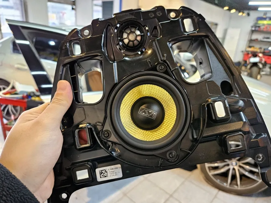 BMW 5 Series G30 car audio - BMW 5 Series G30 Speaker Upgrade Review — Enhanced Audio photo 6