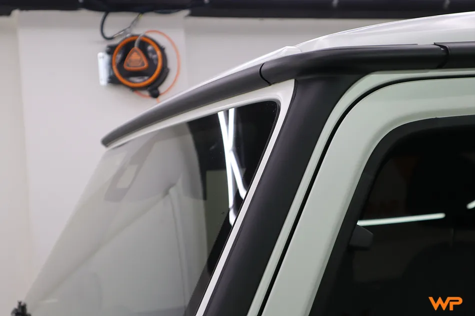 Mercedes-BenzのPPF施工事例 施工写真 1-1