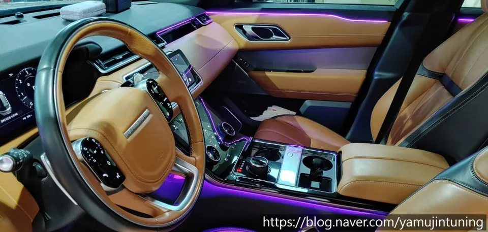 Land Rover Range Rover Velar ambient lighting - Land Rover Range Rover Velar Ambient Lighting Review — Cost photo 3