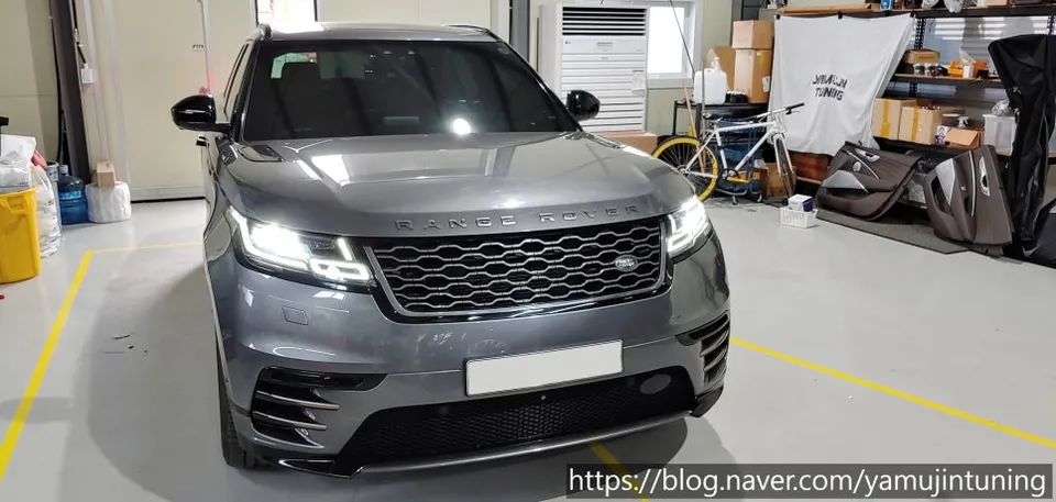 Land Rover Range Rover Velar ambient lighting - Land Rover Range Rover Velar Ambient Lighting Review — Cost photo 5