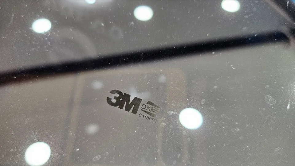 Volvo S80 window tinting - Volvo S80 Window Tinting Review: Professional Redo for Enhanced C photo 4