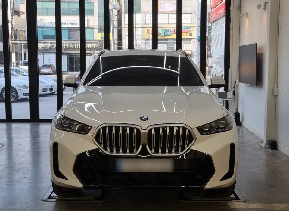 BMW X6 G06 body kit installation result
