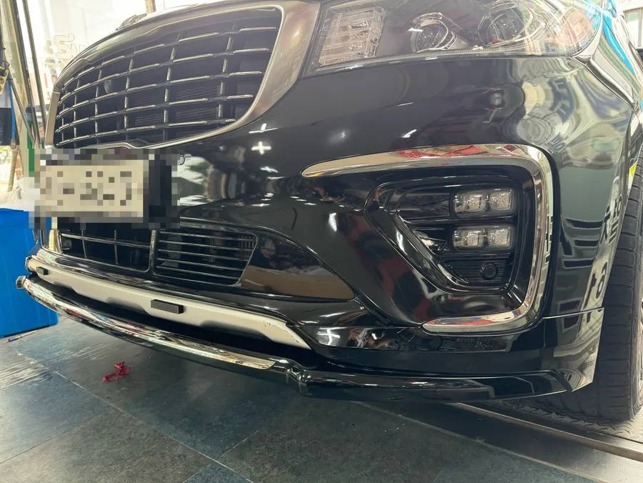 Kia Carnival KA4 body kit - Kia Carnival KA4 Body Kit Review: GSC Kit Installation photo 4