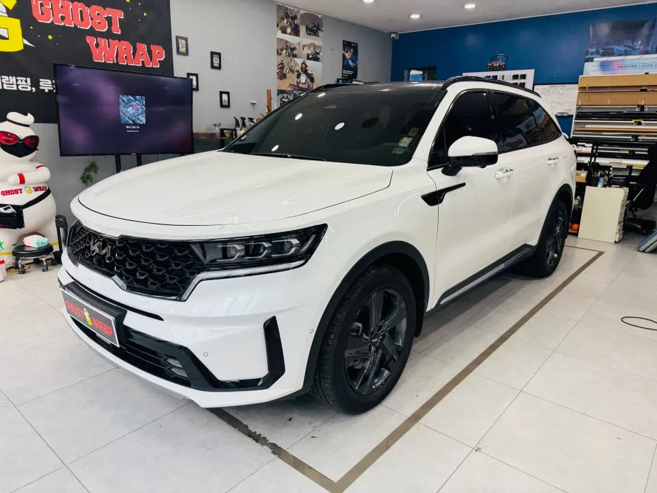 Kia Sorentoのホイールラッピング事例｜費用目安・仕上がり 施工写真 2-3