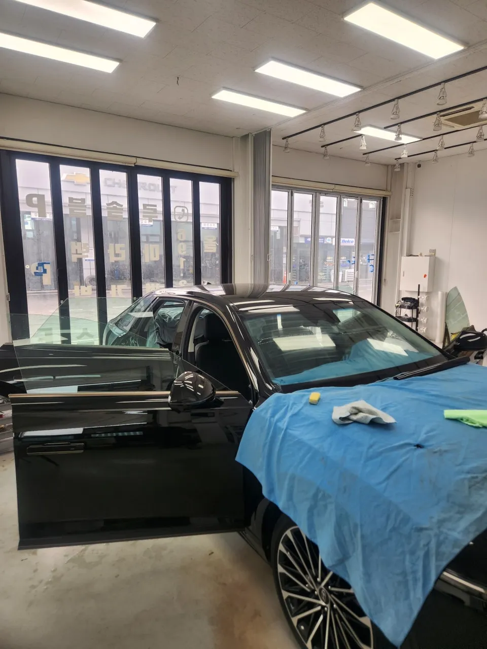 Hyundai Grandeur GN7のカーフィルム施工事例：費用目安と仕上がり 施工写真 4